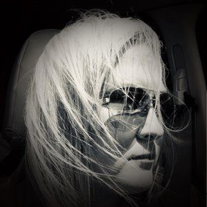 Meet your Posher, Leah